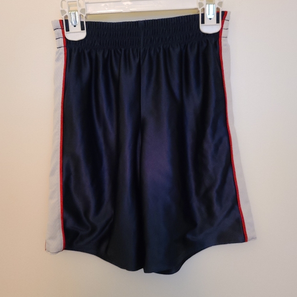 Boys reversible basketball shorts - Picture 5 of 5